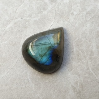 Labradoryt kaboszon 23x20 mm nr B612