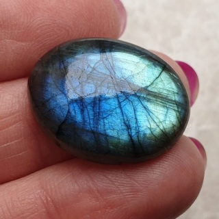 Labradoryt kaboszon 24x18 mm nr B455