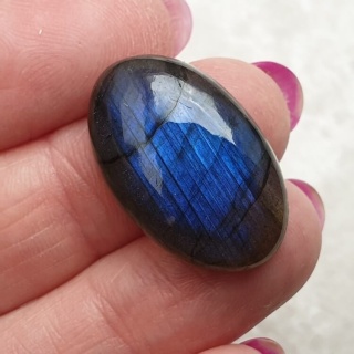 Labradoryt kaboszon 25x16 mm nr B413