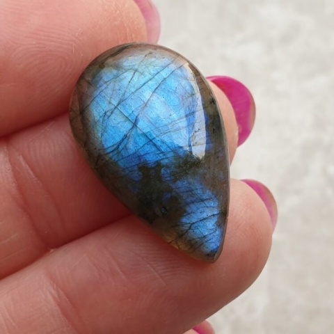 Labradorite cabochon 25x16 mm no B584 Labradorite cabochon 25x16 mm no B584