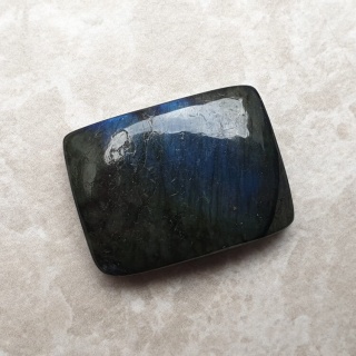 Labradoryt kaboszon 25x19 mm nr B415