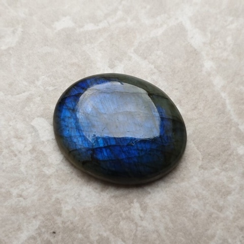 Labradoryt kaboszon 26x21 mm nr B417 Labradoryt kaboszon 26x21 mm nr B417