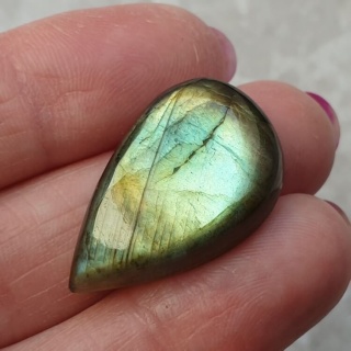 Labradoryt kaboszon 28x17 mm nr B628