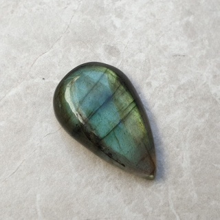 Labradoryt kaboszon 29x18 mm nr B644