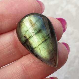 Labradoryt kaboszon 29x18 mm nr B644