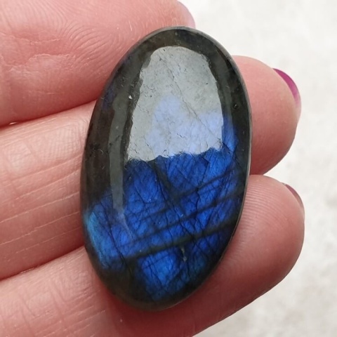 Labradorite cabochon 32x19 mm no B367