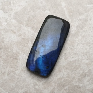 Labradoryt kaboszon 33x15 mm nr B368