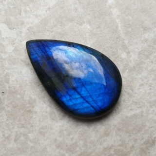 Labradoryt kaboszon 33x21 mm nr B410