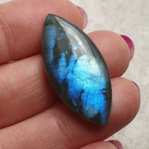 Labradorite cabochon 34x16 mm no B544