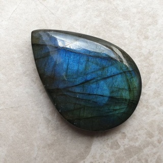 Labradoryt kaboszon 34x24 mm nr B529