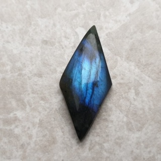 Labradoryt kaboszon 35x15 mm nr B376