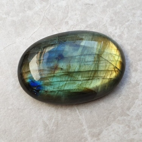 Labradoryt kaboszon 35x24 mm nr B627