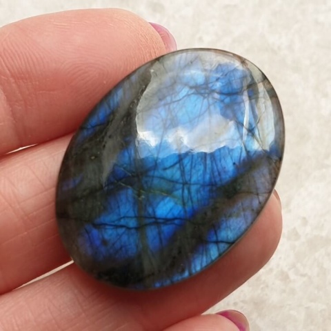 Labradorite cabochon 35x26 mm no B530 Labradorite cabochon 35x26 mm no B530