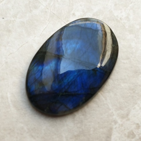 Labradoryt kaboszon 36x24 mm nr B562