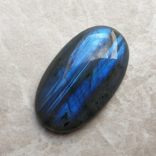 Labradoryt kaboszon 37x22 mm nr B519