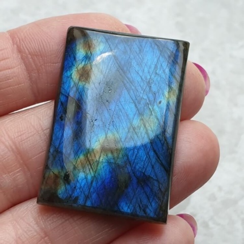 Labradorite cabochon 37x25 mm no B514 Labradorite cabochon 37x25 mm no B514