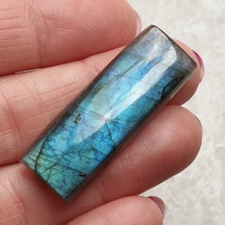Labradoryt kaboszon 38x14 mm nr B549