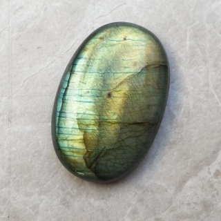 Labradoryt kaboszon 38x25 mm nr B614