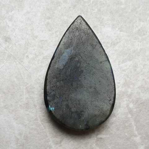 Labradorite cabochon 47x29 mm no B506