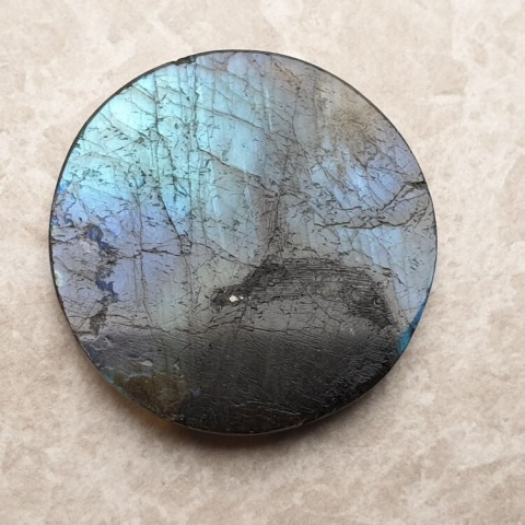 Labradorite cabochon fi 39x mm no B370 Labradorite cabochon fi 39x mm no B370