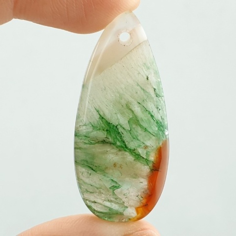 Agat kaboszon z dziurką 41x18 mm nr 146