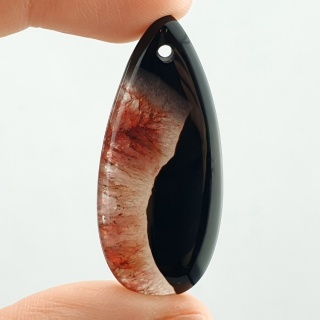 Agat kaboszon z dziurką 41x18 mm nr 156