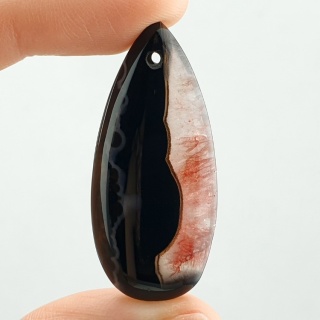 Agat kaboszon z dziurką 41x18 mm nr 157