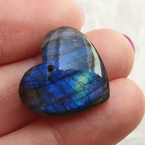 Labradorite heart with mounting hole 22x20 mm no 67 Labradorite heart with mounting hole 22x20 mm no 67