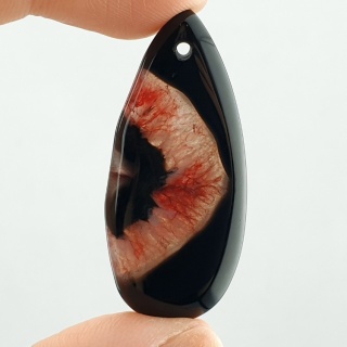 Agat kaboszon z dziurką 41x19 mm nr 166