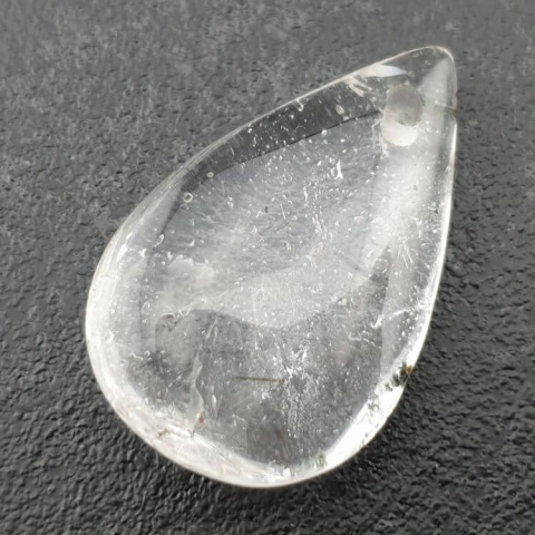 Kryształ górski łezka z dziurką 35x22 mm nr 47