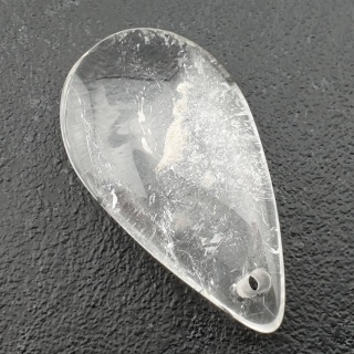 Kryształ górski łezka z dziurką 37x21 mm nr 40