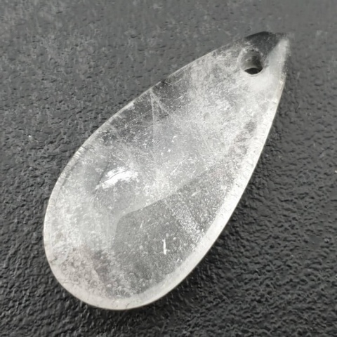 Kryształ górski łezka z dziurką 38x18 mm nr 46 Kryształ górski łezka z dziurką 38x18 mm nr 46