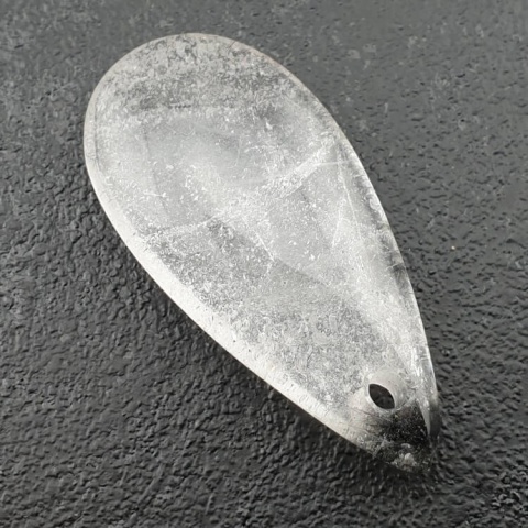 Kryształ górski łezka z dziurką 38x18 mm nr 46 Kryształ górski łezka z dziurką 38x18 mm nr 46