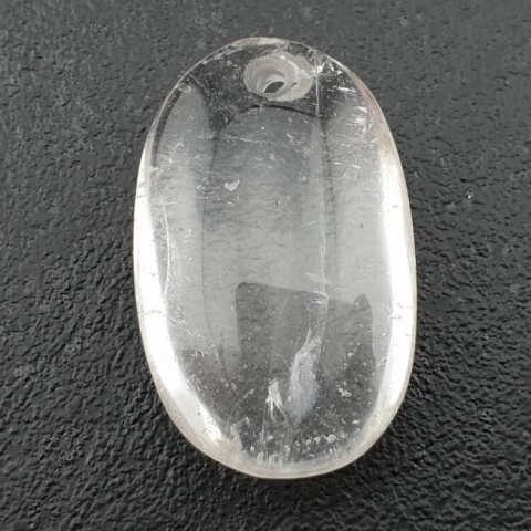 Kryształ górski owal z dziurką 32x20 mm nr 16 Kryształ górski owal z dziurką 32x20 mm nr 16