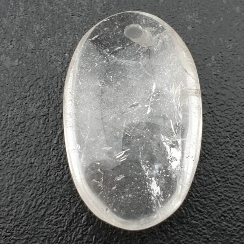 Kryształ górski owal z dziurką 35x22 mm nr 28 Kryształ górski owal z dziurką 35x22 mm nr 28