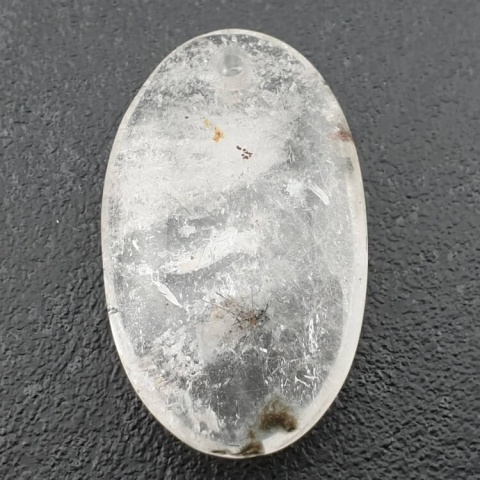 Kryształ górski owal z dziurką 37x22 mm nr 2 Kryształ górski owal z dziurką 37x22 mm nr 2