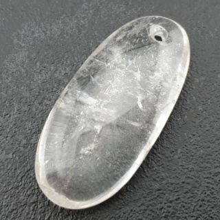 Kryształ górski owal z dziurką 42x20 mm nr 4