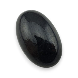 Czarny turmalin kaboszon 23x15 mm nr 358