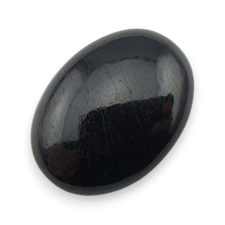 Czarny turmalin kaboszon 23x17 mm nr 389