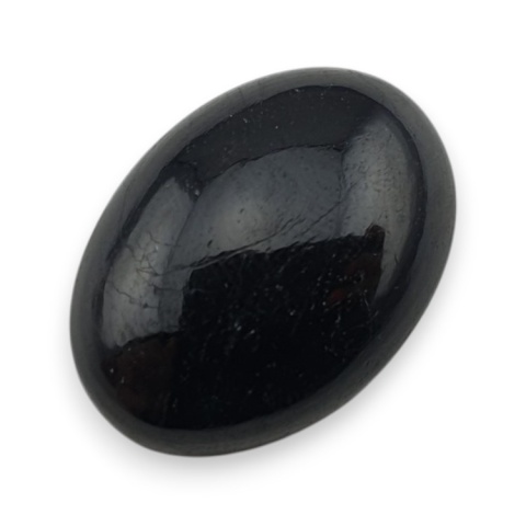 Czarny turmalin kaboszon 24x17 mm nr 381