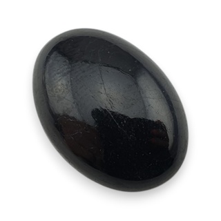 Czarny turmalin kaboszon 24x17 mm nr 381