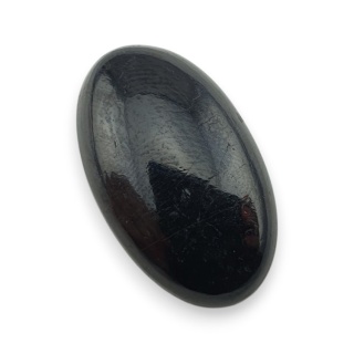 Czarny turmalin kaboszon 26x16 mm nr 391