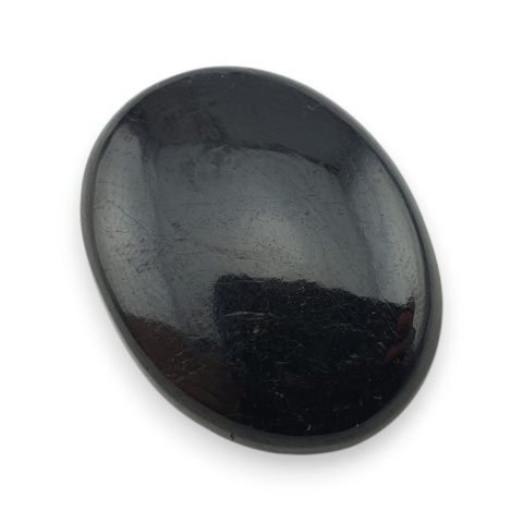 Czarny turmalin kaboszon 28x21 mm nr 375