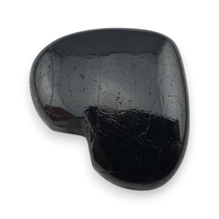 Czarny turmalin kaboszon serce 24x20 mm nr 124