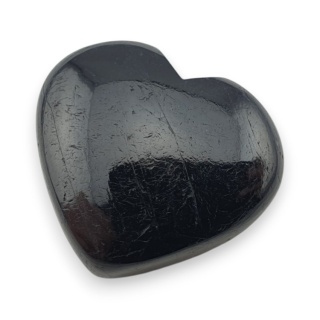 Czarny turmalin kaboszon serce 25x22 mm nr 77