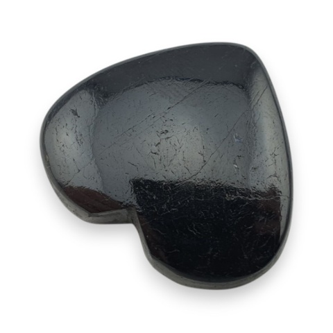 Czarny turmalin kaboszon serce 31x27 mm nr 86