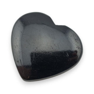 Czarny turmalin kaboszon serce 32x29 mm nr 78
