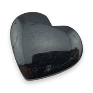 Czarny turmalin kaboszon serce 35x30 mm nr 105