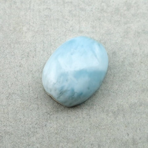 Larimar cabochon 14x11 mm no 702