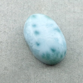 Larmimar kaboszon 18x12 mm nr 582